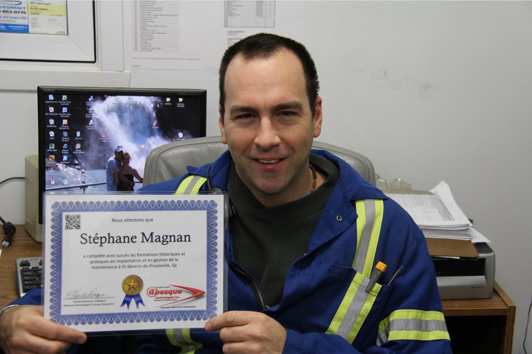 Stéphane Magnan, électricien A2 et gestionnaire du GMAO chez Kruger à St-Séverin-de-Proulxville, 2012